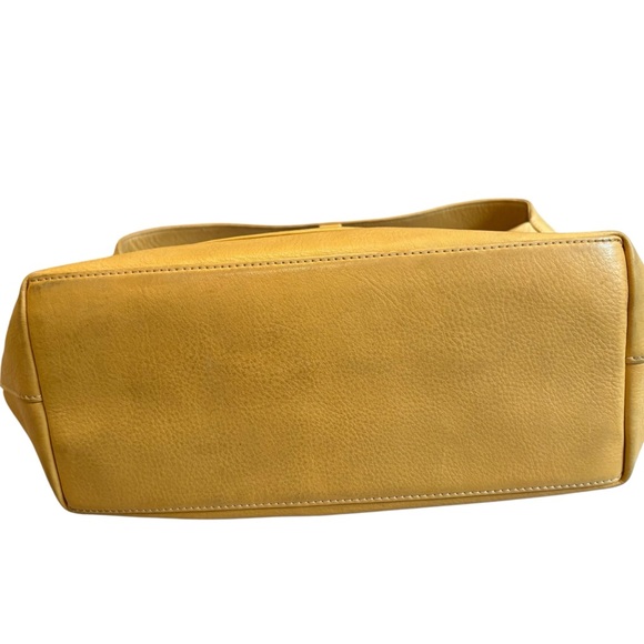 Dooney & Bourke Belvedere Logo Lock Hobo Bag Yellow Pebbled Leather - Picture 6 of 16